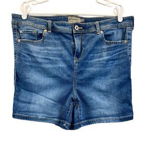 Torrid Womens Plus Size 18 Medium Wash Stretch Denim Jean Shorts 4.5 Inseam